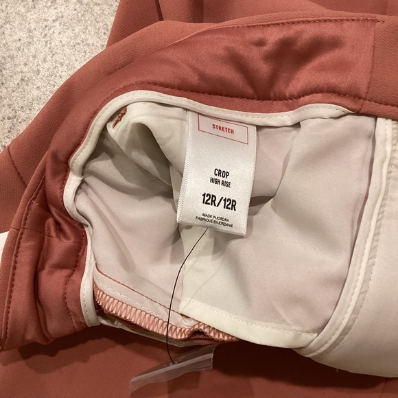 SOLD!!! Express Pink Crop High Rise Pants - Picture 8 of 9